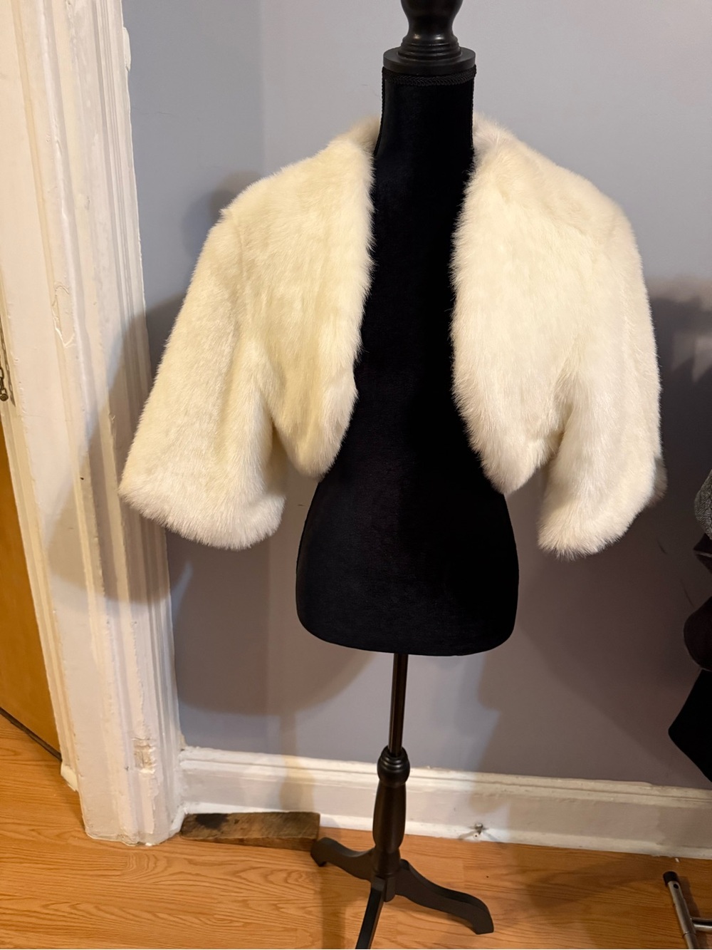 Ivory Faux Fur Capelet Shrug for Women